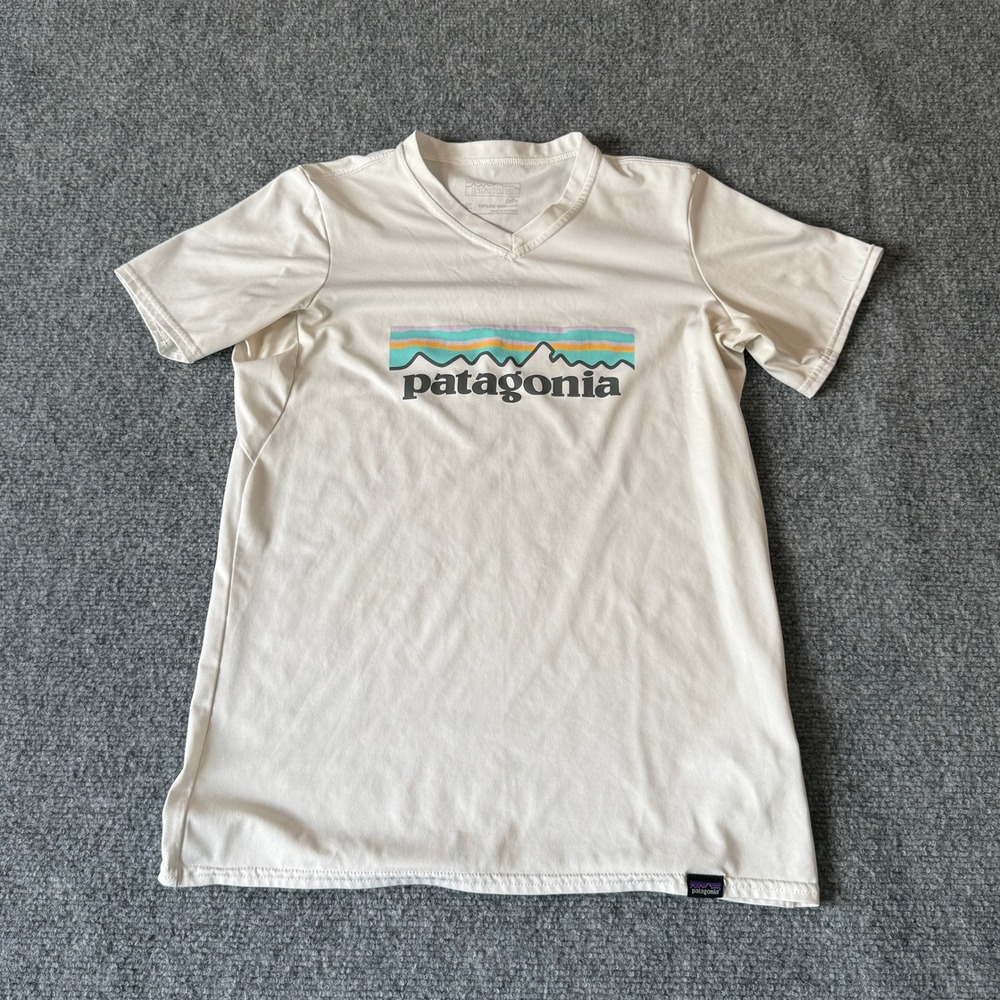 Patagonia Capilene Daily Baselayer V-Neck Graphic T-Shirt Cream White Womens XS